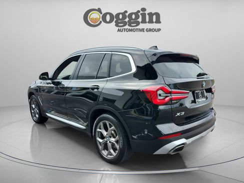 Used 2023 BMW X3 xDrive30i w/ Premium Package w/ZPA image 3