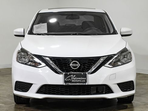 Used 2019 Nissan Sentra SV w/ Special Edition Package FWD image 8