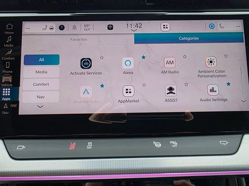 Used 2025 Jeep Wagoneer S Launch Edition image 35