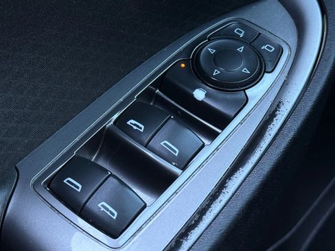 Used 2017 Chevrolet Malibu LS image 23