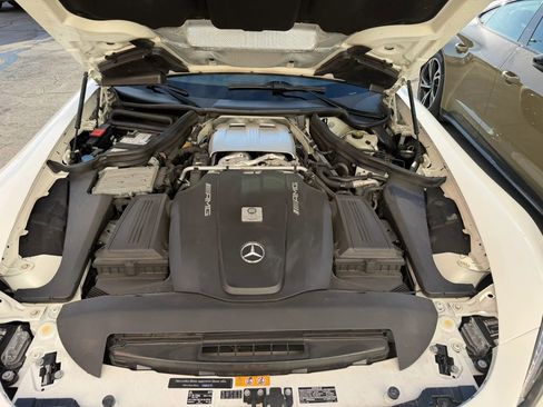 Used 2018 Mercedes-Benz AMG GT Coupe image 27