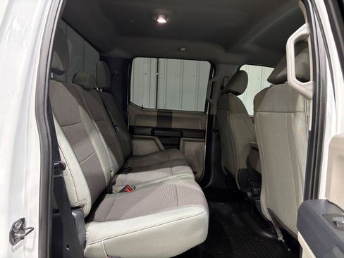 Used 2022 Ford F250 XL w/ Power Equipment Group image 14