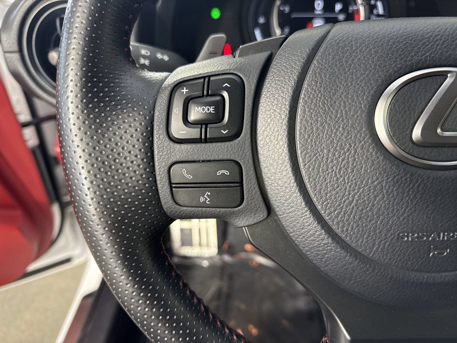 Used 2024 Lexus IS 500 RWD image 12