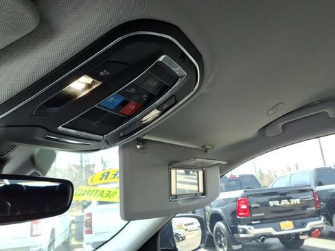 Certified 2022 Jeep Grand Cherokee L Limited image 24