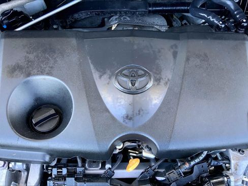 Used 2023 Toyota RAV4 LE FWD image 32