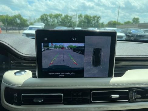 Certified 2024 Lincoln Aviator Black Label w/ Dynamic Handling Package AWD/4WD image 25