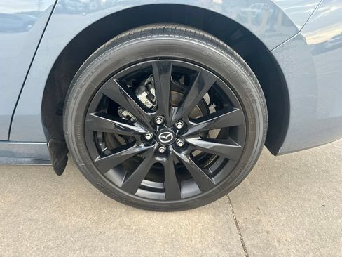 Used 2024 MAZDA MAZDA3 s AWD/4WD image 37