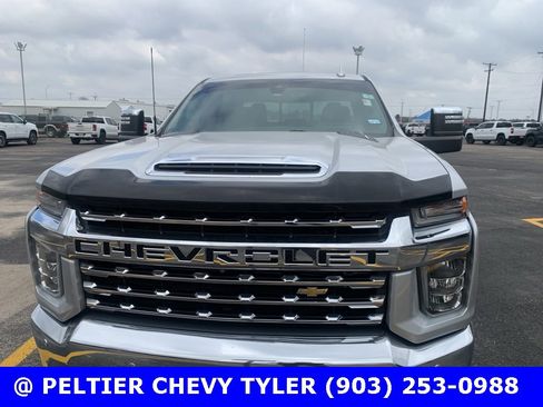 Used 2021 Chevrolet Silverado 3500 LTZ w/ LTZ Plus Package image 2