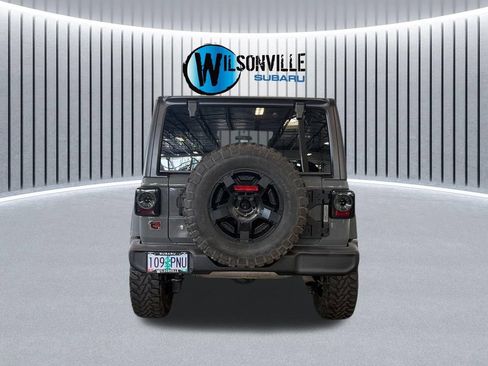 Used 2018 Jeep Wrangler Unlimited Sport S AWD/4WD image 5
