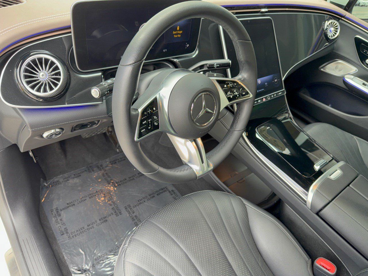 Certified 2023 Mercedes-Benz EQE 350+ 4MATIC Sedan image 4