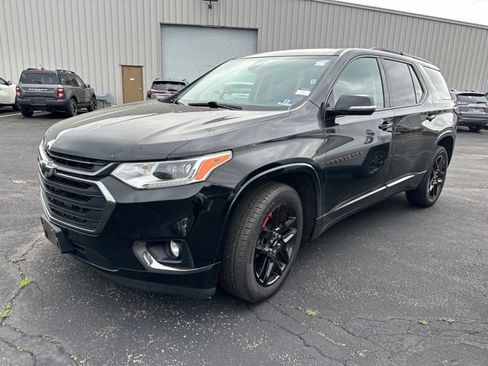 Used 2019 Chevrolet Traverse Premier w/ Redline Edition AWD/4WD image 15