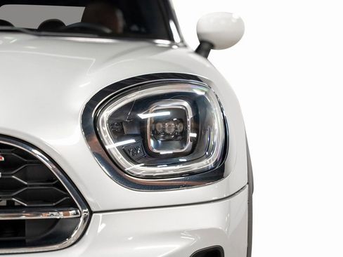 Used 2023 MINI Cooper Countryman S w/ Signature Upholstery Package image 9