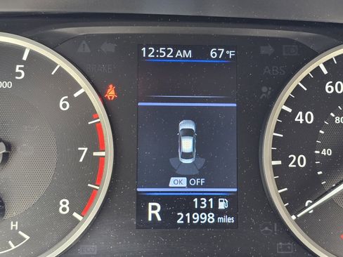 Used 2024 Nissan Sentra S FWD image 19