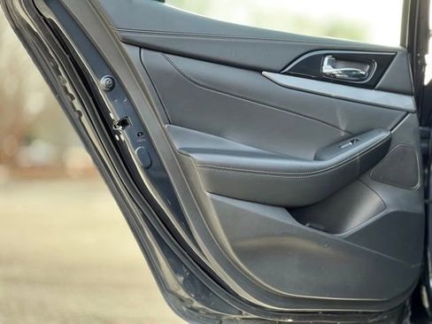 Used 2017 Nissan Maxima 3.5 SL image 14