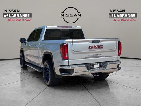 Used 2020 GMC Sierra 1500 SLT RWD image 7