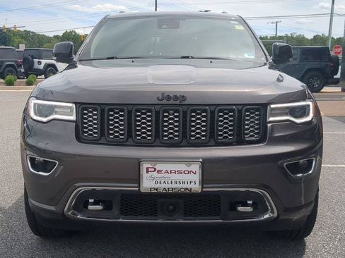 Used 2020 Jeep Grand Cherokee Overland AWD/4WD image 8