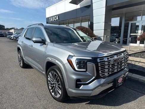 New 2027 GMC Terrain Denali w/ LPO, Floor Liner Package AWD/4WD image 1