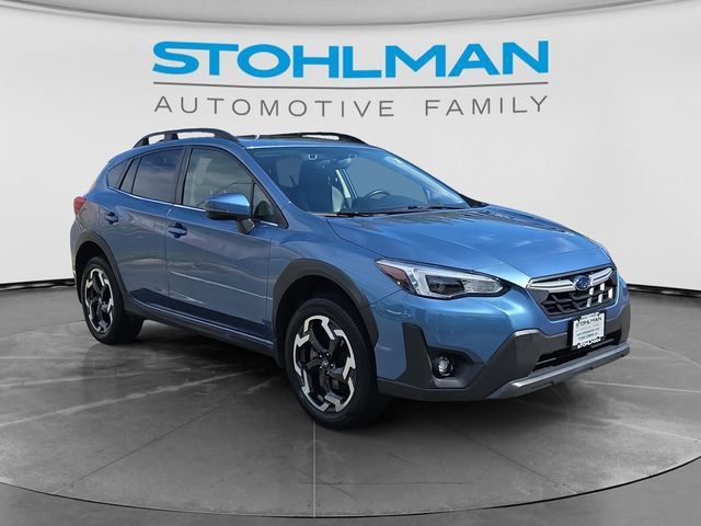 Certified 2022 Subaru Crosstrek 2.5i Limited w/ Moonroof Package 2 AWD/4WD image 3