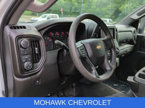 Certified 2025 Chevrolet Silverado 2500 Custom w/ Custom Convenience Package AWD/4WD image 10