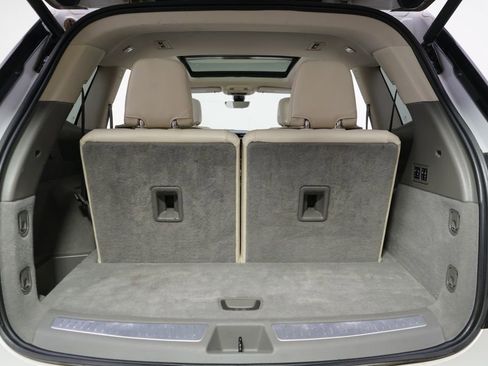 Used 2023 Cadillac XT6 Premium Luxury w/ Technology Package AWD/4WD image 20