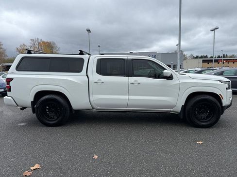 Used 2022 Nissan Frontier SV w/ Technology Package image 8