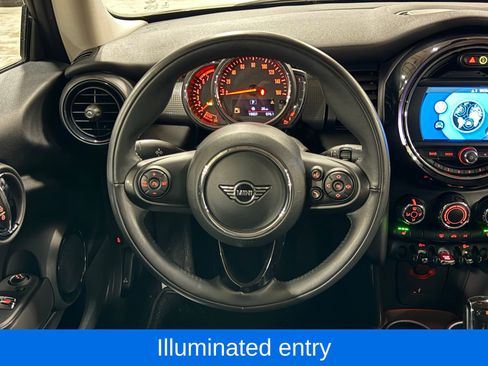 Used 2020 MINI Cooper 2-Door Hardtop image 24