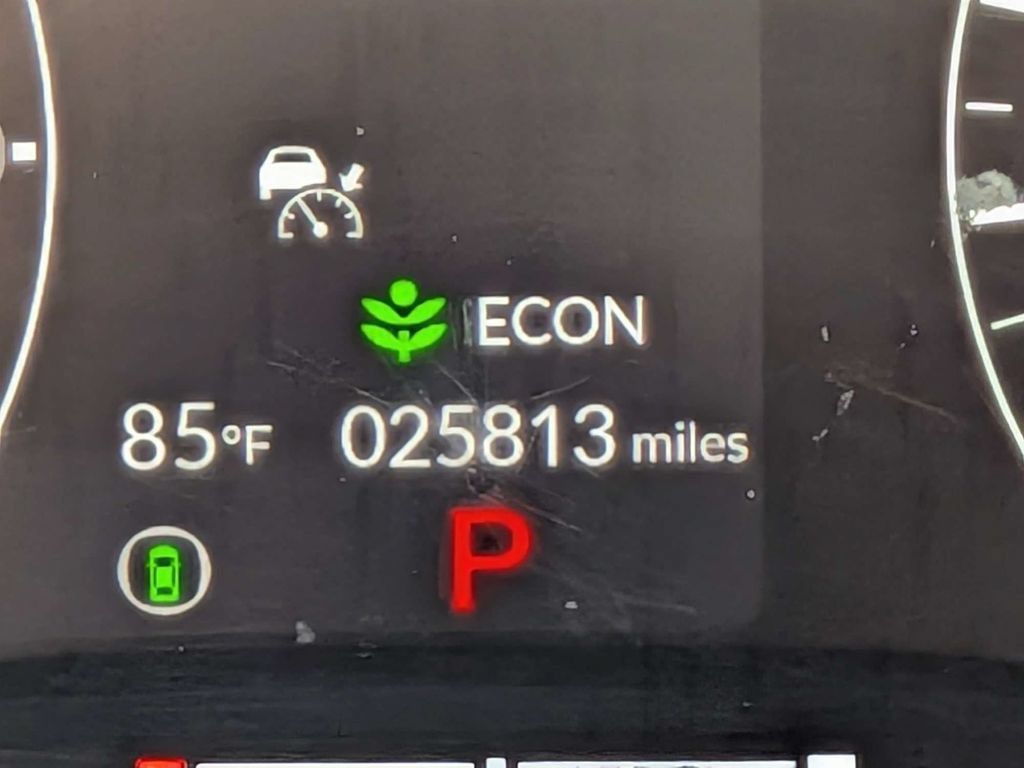 Used 2025 Honda Civic Sport image 27
