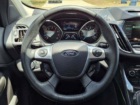Used 2014 Ford Escape Titanium FWD image 20