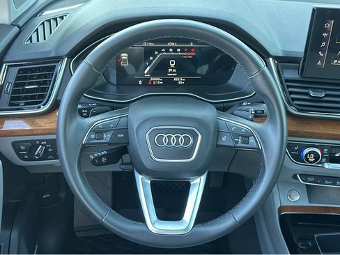 Used 2022 Audi Q5 2.0T Premium Plus image 11