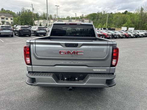 New 2026 GMC Sierra 1500 Elevation w/ Elevation Select Package AWD/4WD image 9