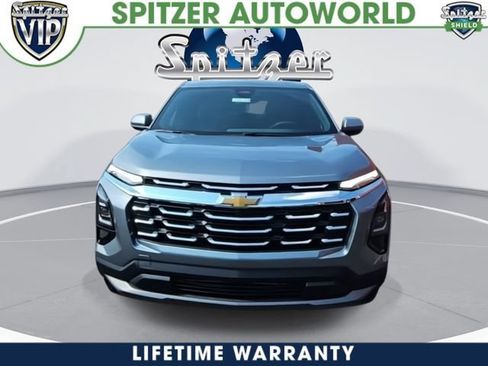 New 2027 Chevrolet Equinox LT FWD image 3