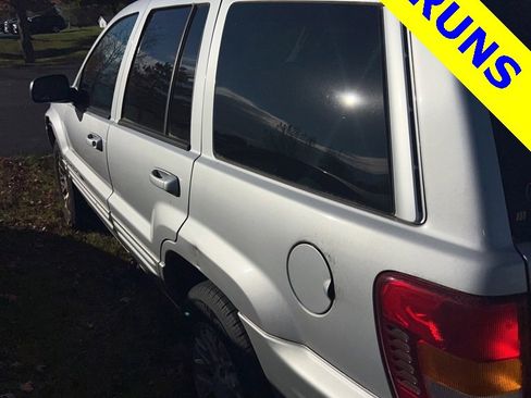 Used 2003 Jeep Grand Cherokee Limited image 3
