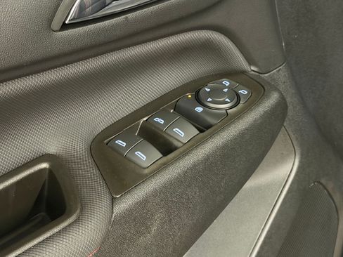 Used 2023 Chevrolet Equinox RS FWD image 26