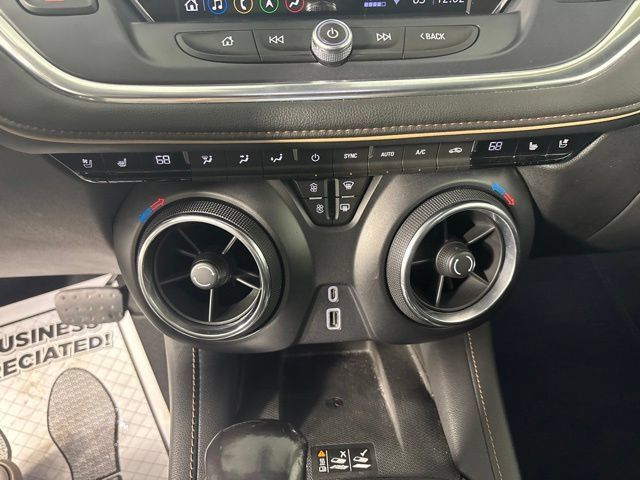 Used 2019 Chevrolet Blazer Premier w/ Sun and Wheels Package AWD/4WD image 21