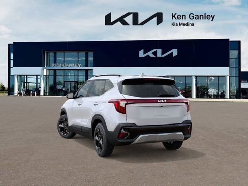 New 2026 Kia Seltos EX image 4