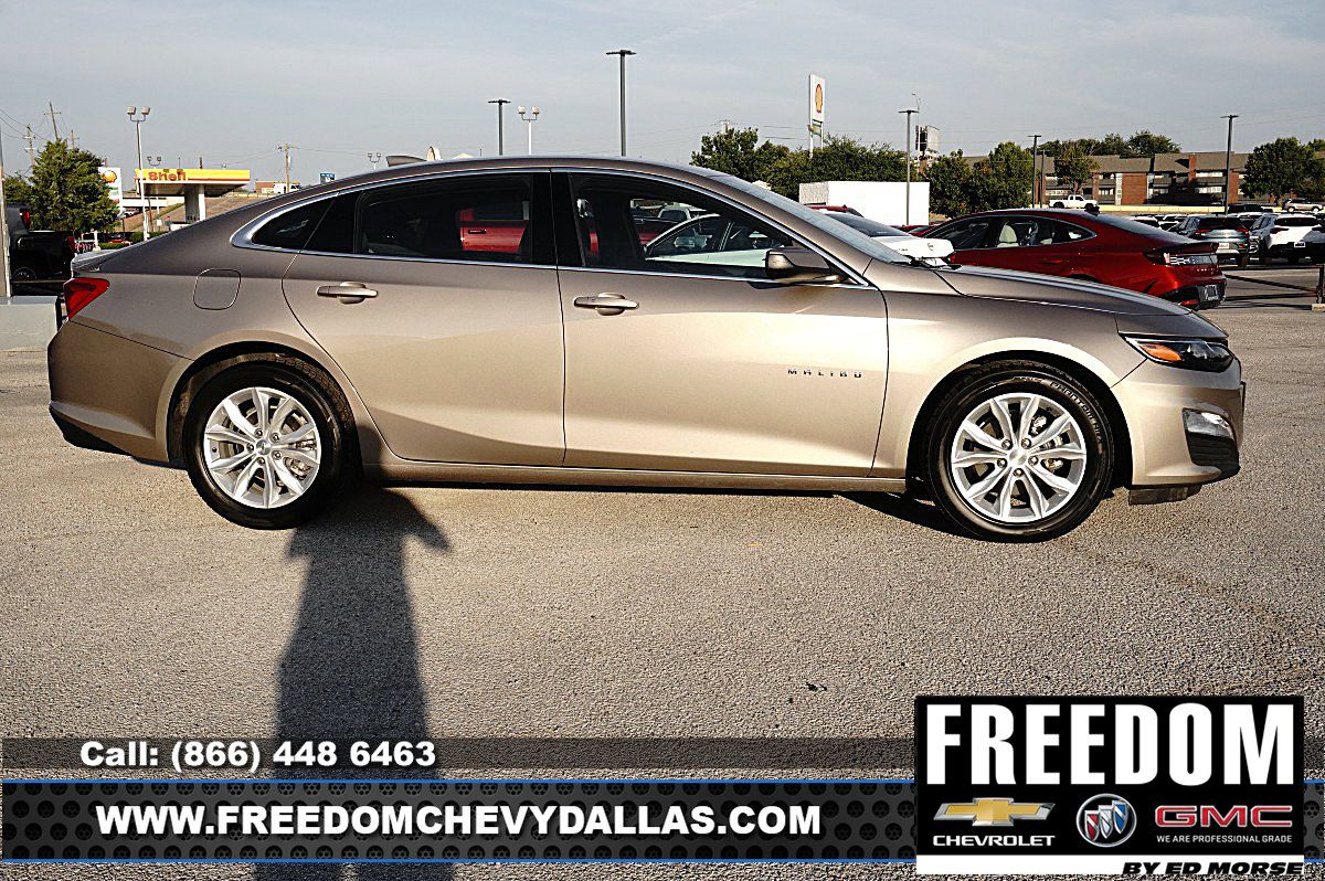 Certified 2025 Chevrolet Malibu LT FWD image 38