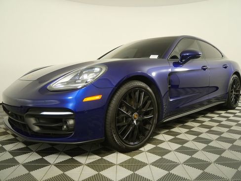 Used 2021 Porsche Panamera RWD image 7