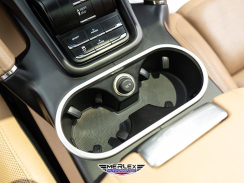 Used 2017 Porsche Cayenne S Platinum w/ Premium Package Plus (Pjy) image 39