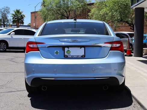 Used 2013 Chrysler 200 Limited FWD image 11