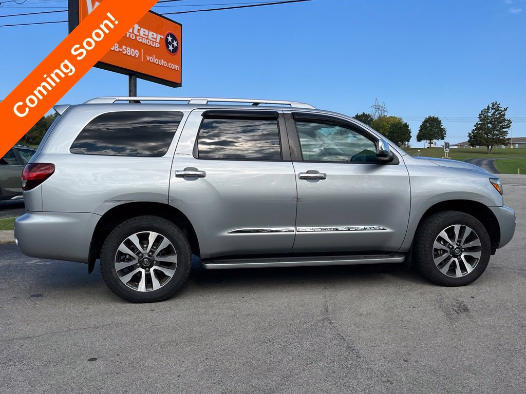 Used 2021 Toyota Sequoia Limited AWD/4WD image 11
