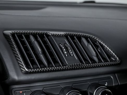 Used 2017 Audi R8 V10 plus image 30