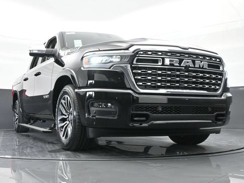 Used 2025 RAM 1500 Limited AWD/4WD image 46