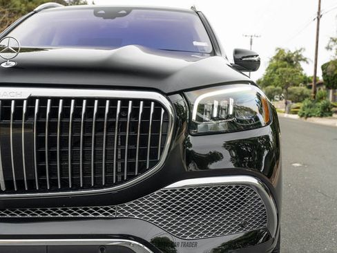 Used 2023 Mercedes-Benz Maybach GLS 600 4MATIC image 71