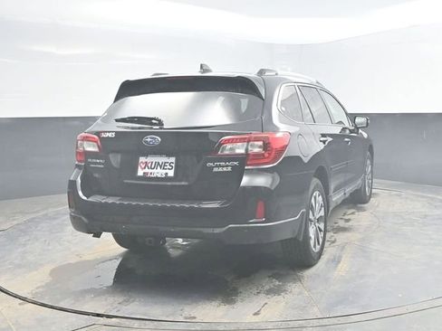 Used 2017 Subaru Outback 2.5i Touring w/ Popular Package #5A image 9