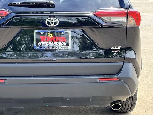 Used 2024 Toyota RAV4 XLE image 6