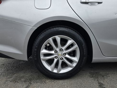 Used 2016 Chevrolet Malibu LT FWD image 17