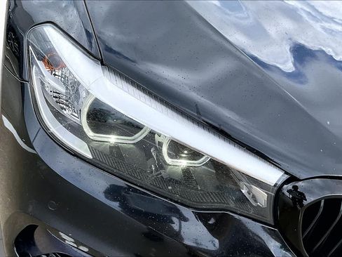 Used 2020 BMW 530i RWD image 28