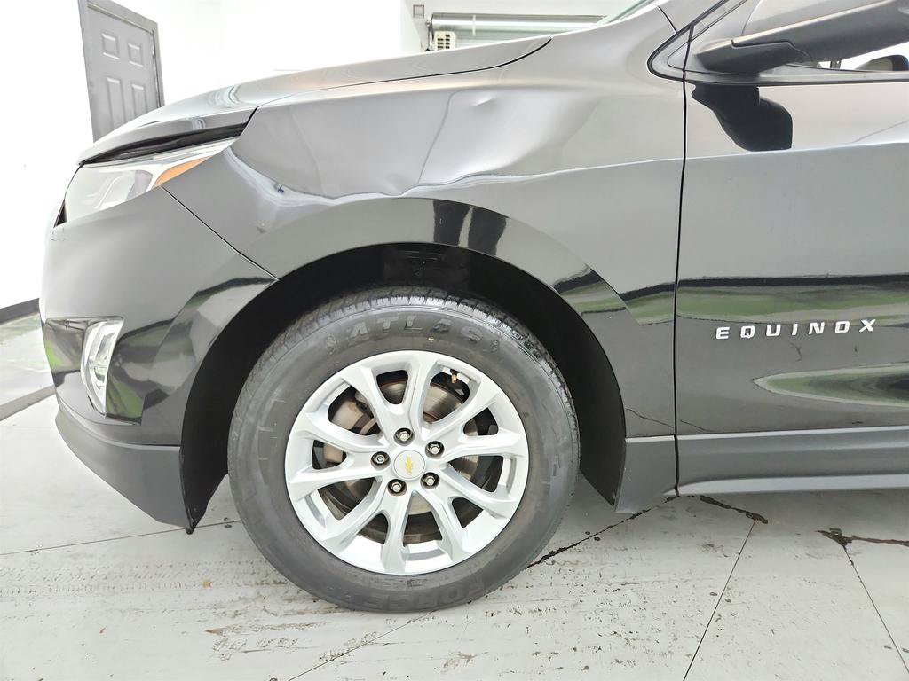 Used 2020 Chevrolet Equinox LS FWD image 30