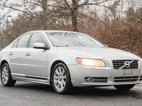Used 2010 Volvo S80 3.2 image 2