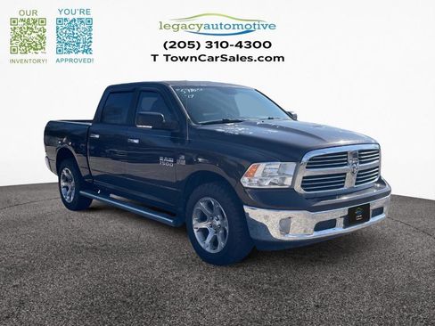 Used 2017 RAM 1500 Big Horn image 2